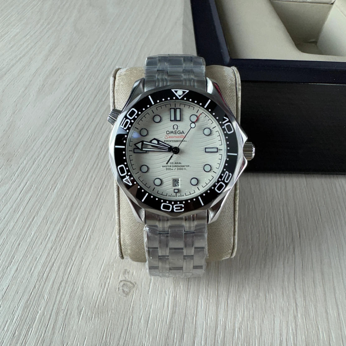 OMEGA SEAMASTER DIVER BRANCO 42MM