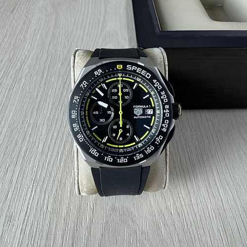 TAG HEUER F1 FORMULA 1 ORACLE RED BULL CINZA AMARELO 43MM