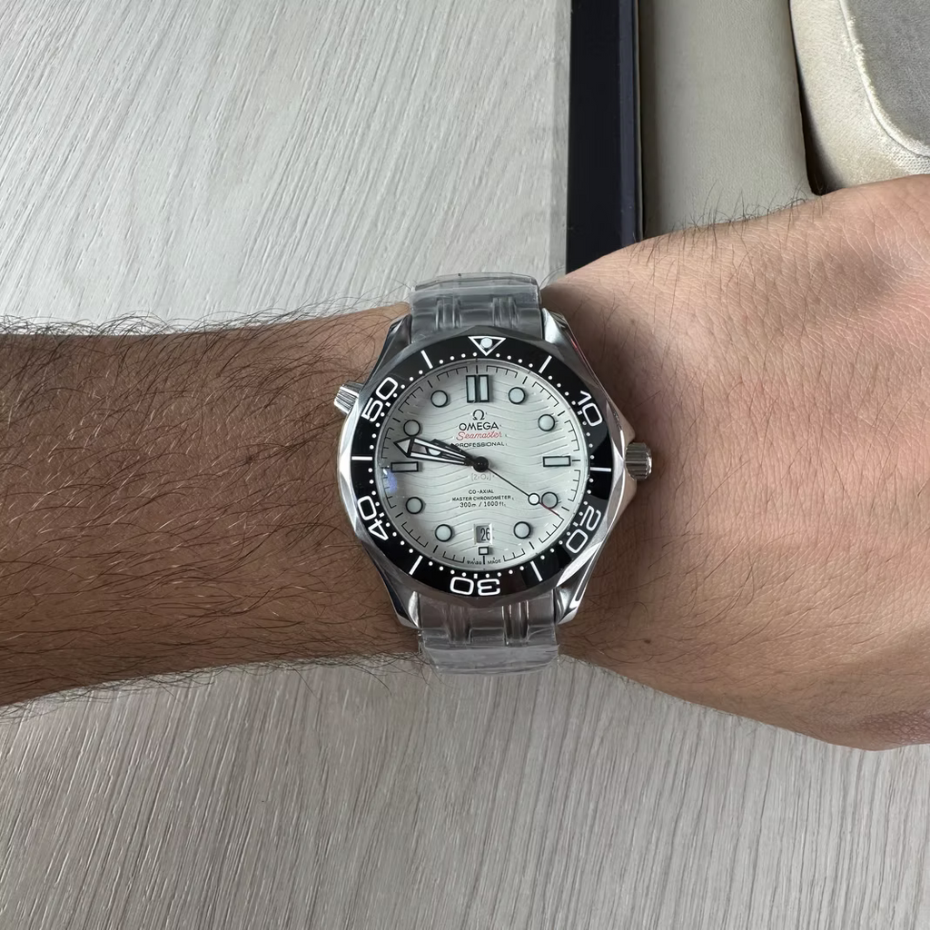 OMEGA SEAMASTER DIVER BRANCO 42MM