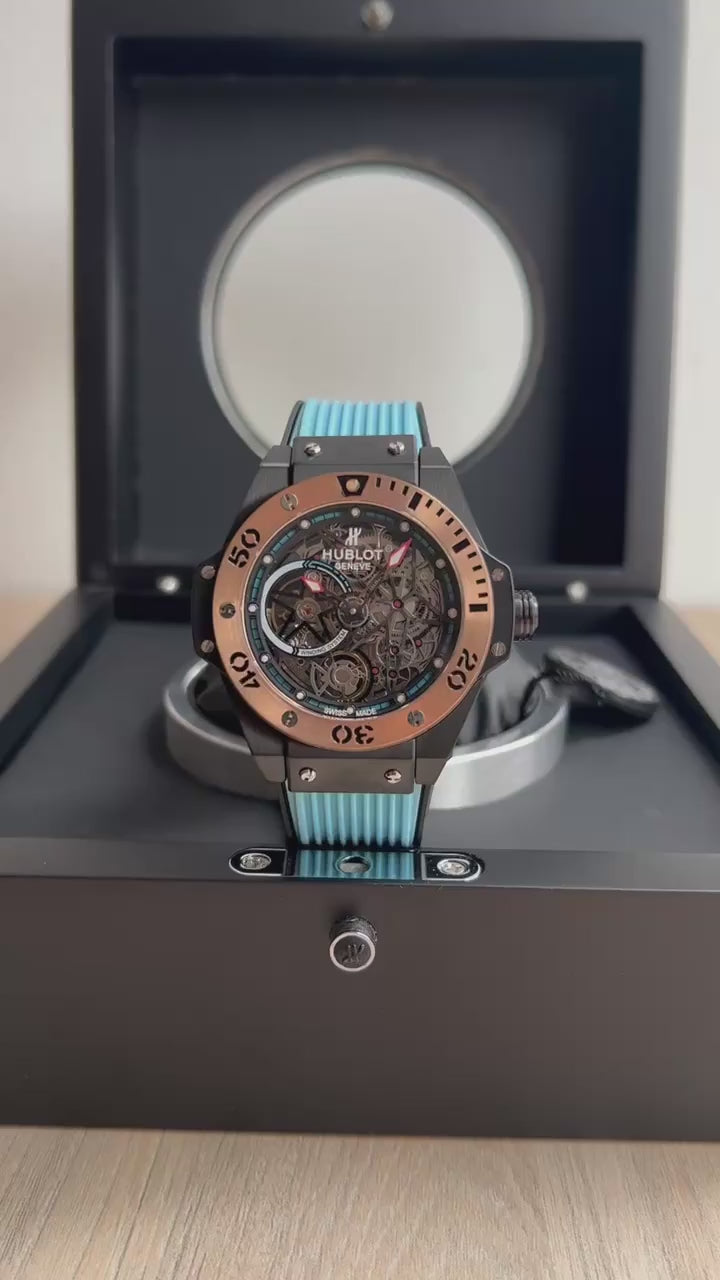 HUBLOT BIG BANG UNICO PRETO AZUL 44MM