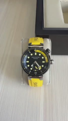 LOUIS VUITTON TAMBOUR PRATA AMARELO BORRACHA 41MM