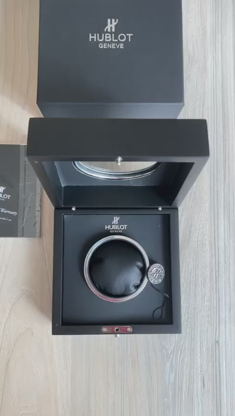 HUBLOT BIG BANG UNICO ACRILICO DOURADO 44MM