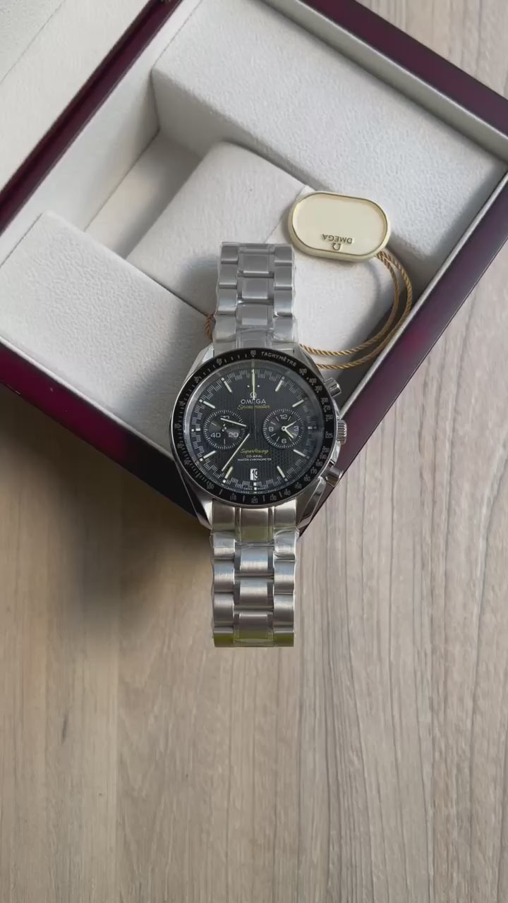OMEGA SPEEDMASTER PRATA 44MM