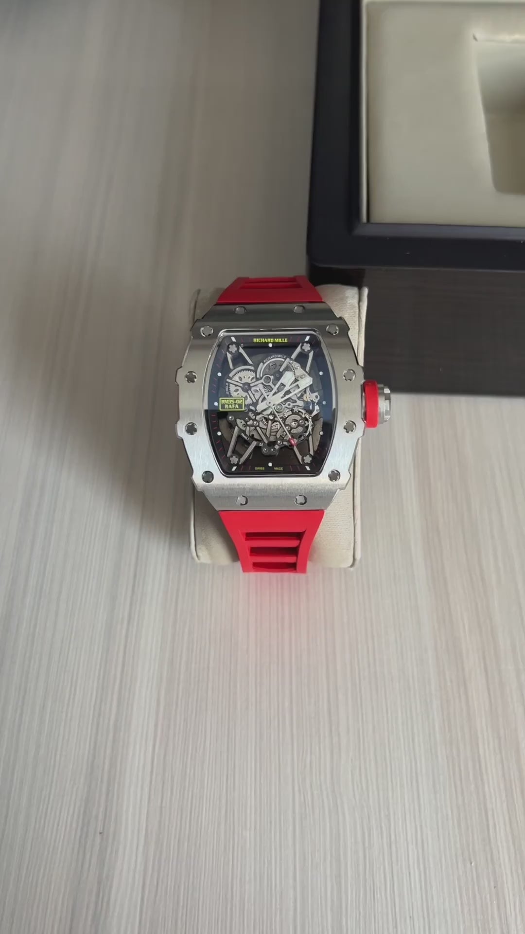 RICHARD MILLE PRATA VERMELHO 47MM