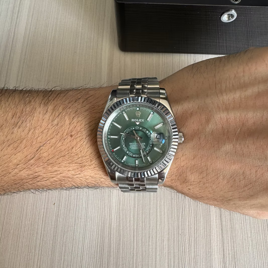 ROLEX SKY DWELLER VERDE JUBILEU 42MM